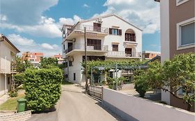 Nice Apartment In Zadar With Wifi